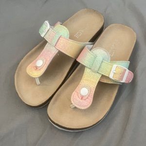 Children’s place pastel glittery flip flops